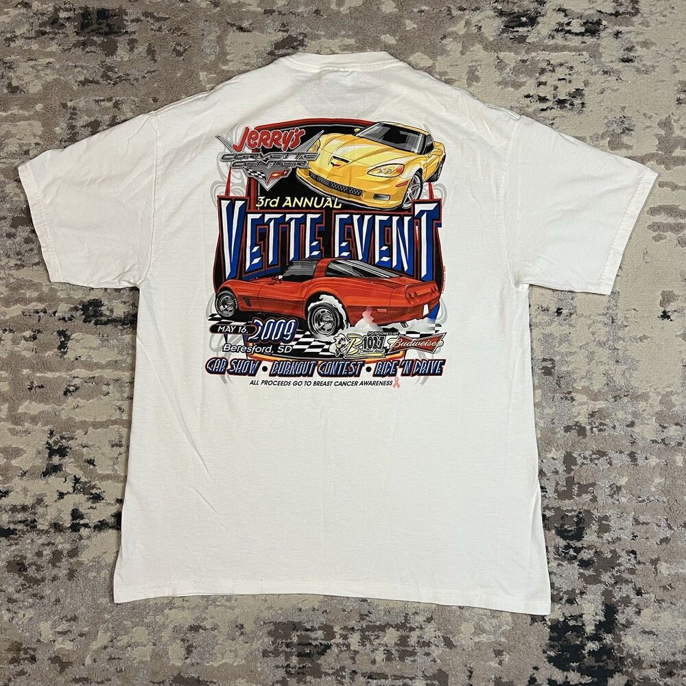 Hanes Chevy Corvette Vette Classic T-Shirt Race Cars Graphic Tee Mens Size L